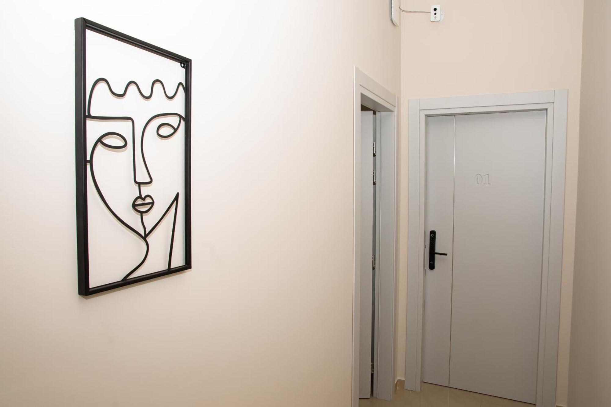 Alv Rent Rooms Vlore Luaran gambar