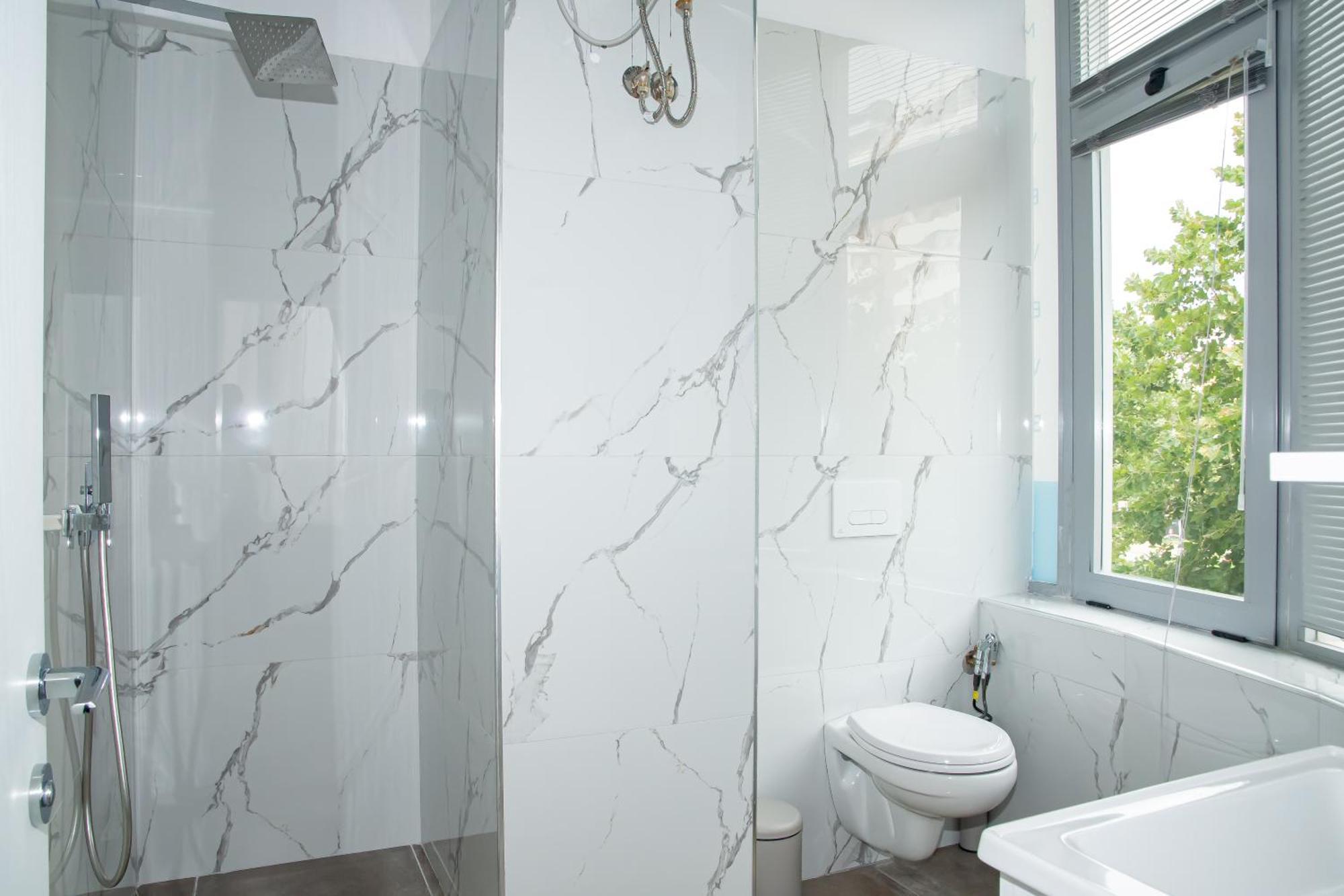 Alv Rent Rooms Vlore Luaran gambar