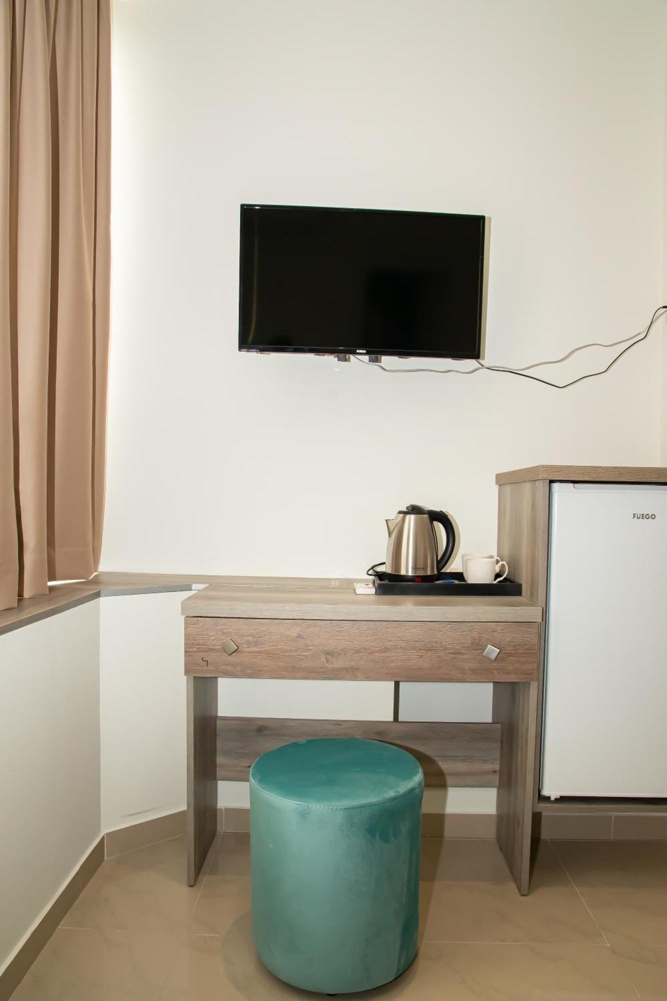 Alv Rent Rooms Vlore Luaran gambar